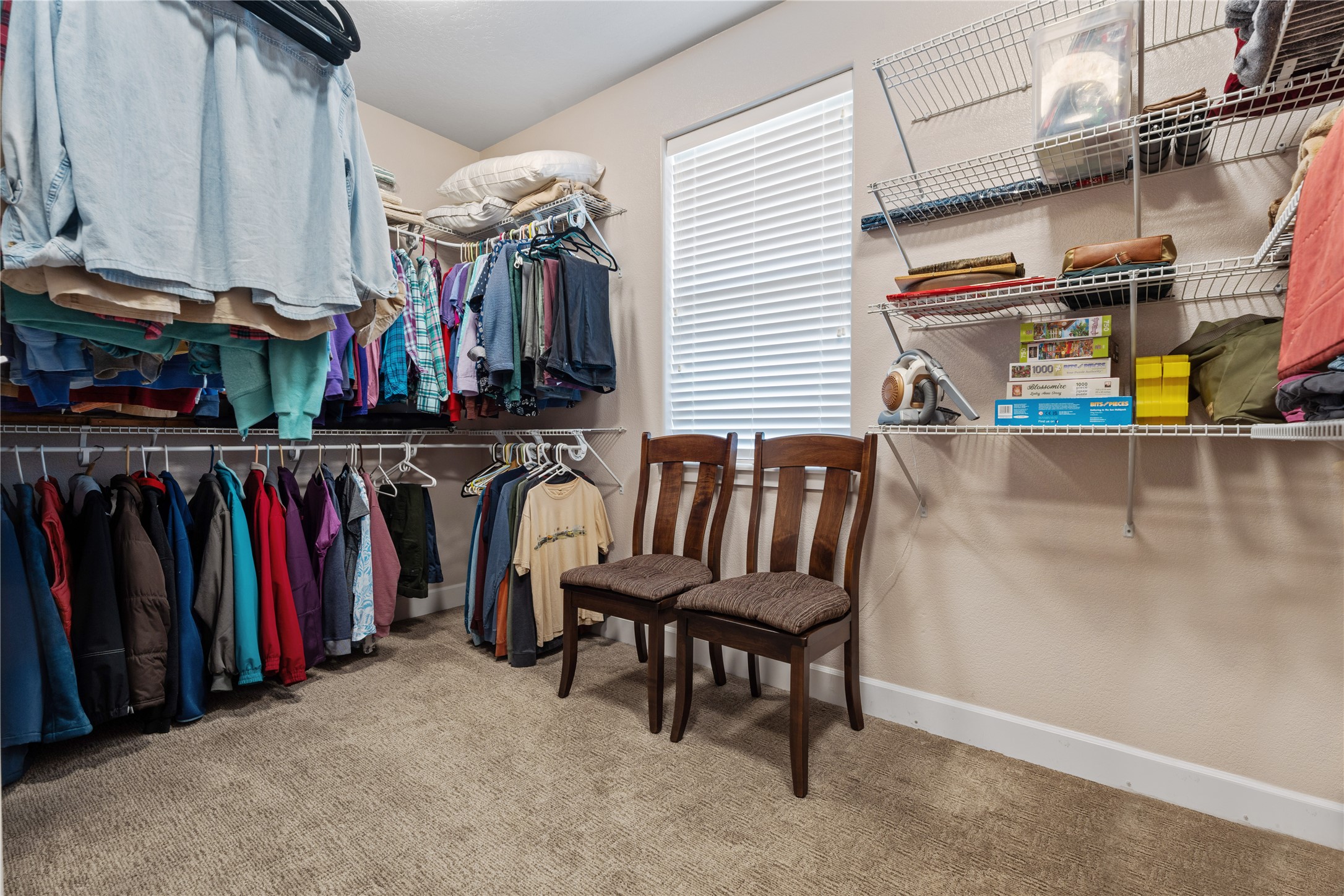 Florence, Montana 59833, United States, 2 Bedrooms Bedrooms, ,3 BathroomsBathrooms,Residential,Active,103813