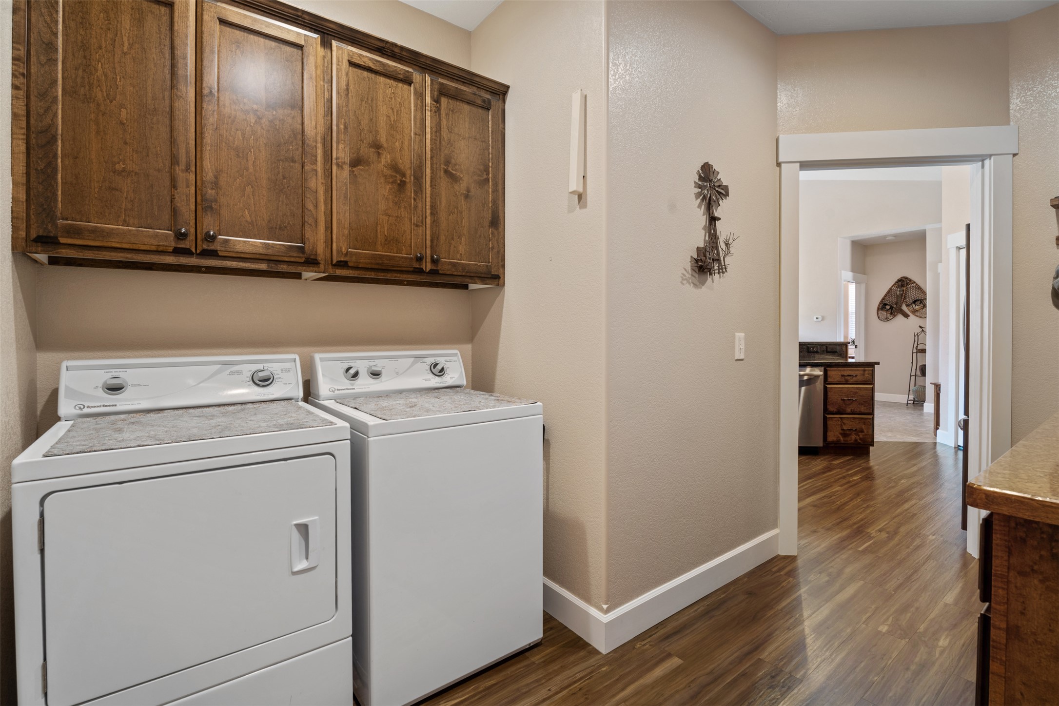 Florence, Montana 59833, United States, 2 Bedrooms Bedrooms, ,3 BathroomsBathrooms,Residential,Active,103813