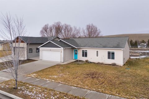 Photo of 8729 Snapdragon Drive, Missoula, MT 59808 (MLS # 30063785)