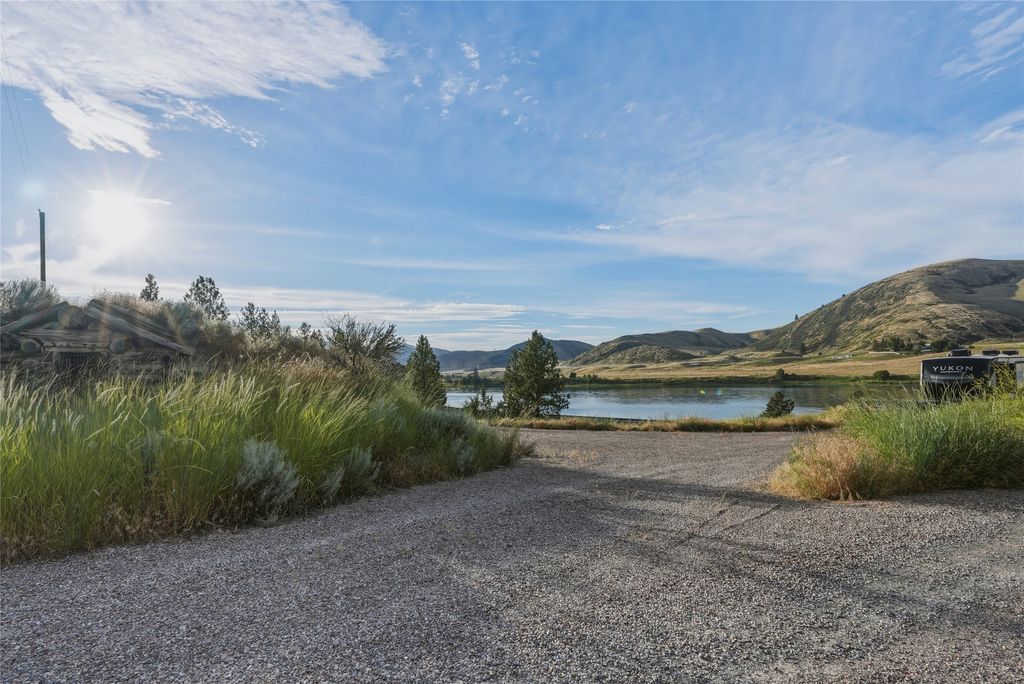 Photo of 9703 Hwy 200, Dixon, MT 59831 (MLS # 30075104)