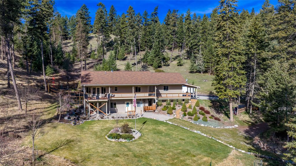 Photo of 345 Lake Hills Drive, Kalispell, MT 59901 (MLS # 30068825)