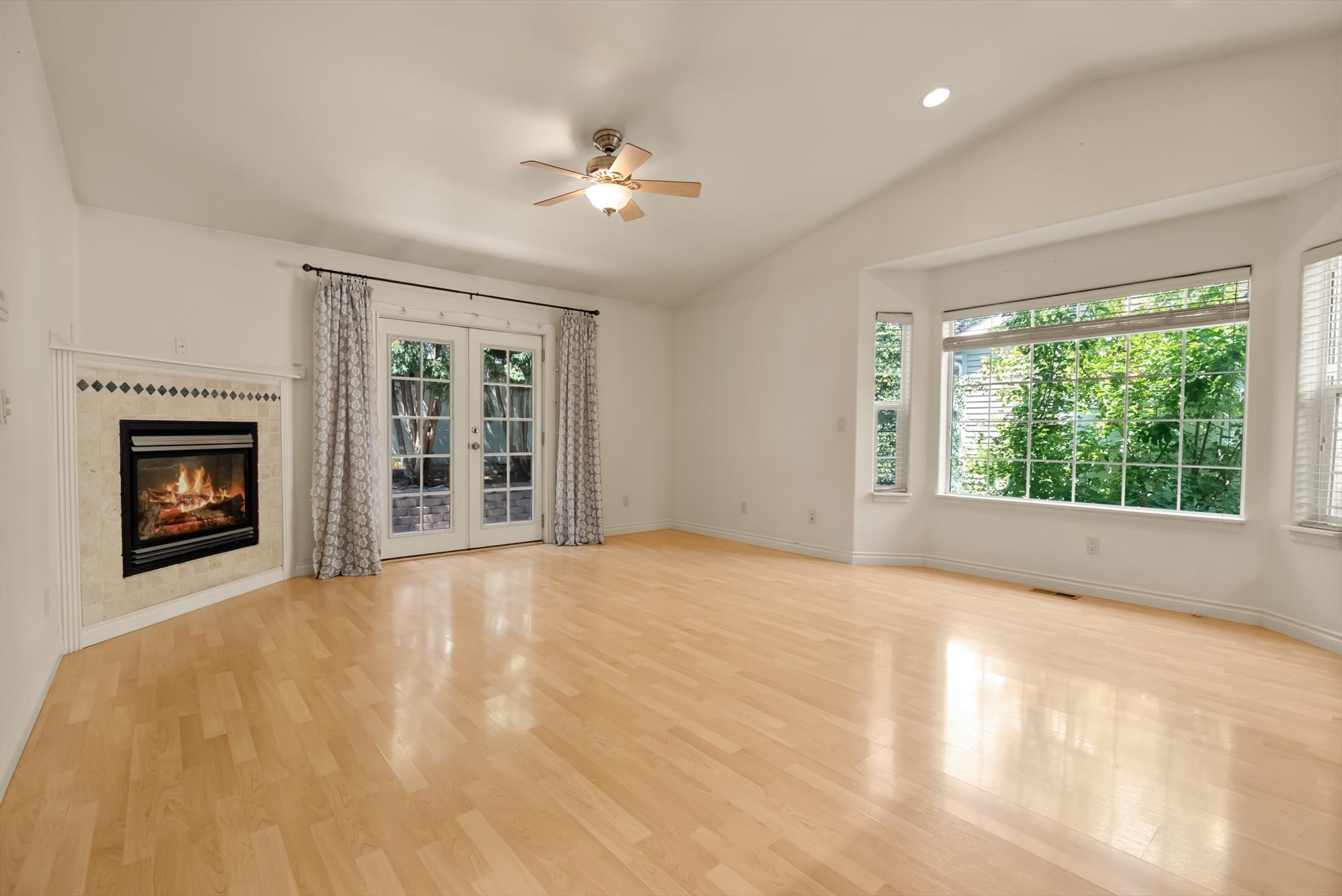 810 Ashley Drive