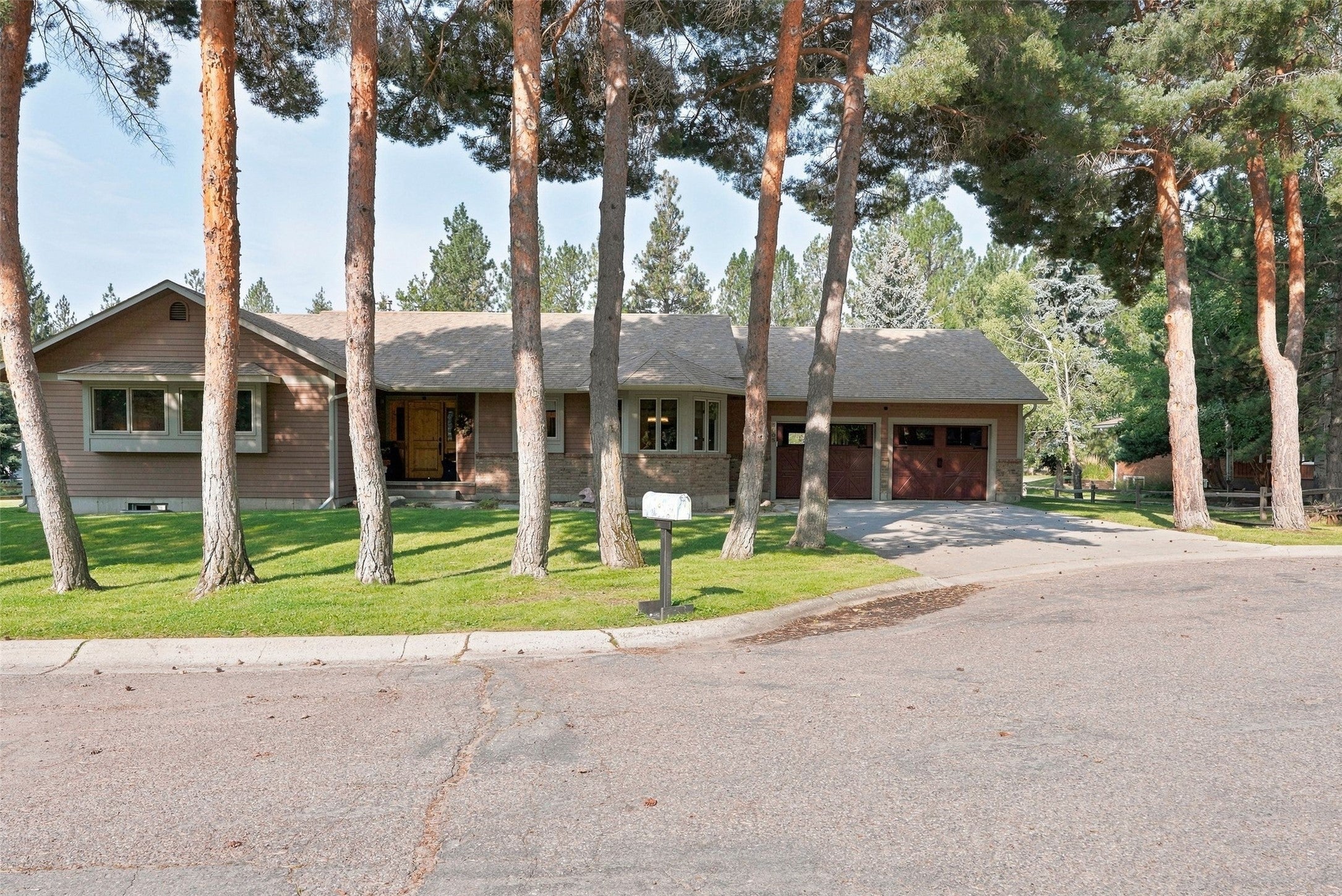 5005 Larch Avenue