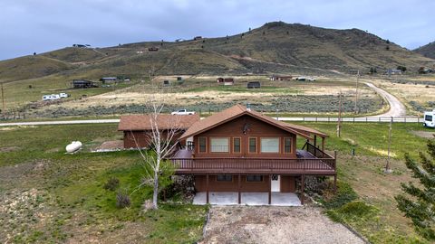 1543 Echo Mountain Road Corvallis MT 59828