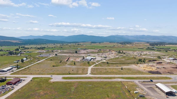 ADDRESS PRIVATE, EUREKA, MT  - Image 155f1f5a42a8e0ff91cc42e83943c30d/1830882595