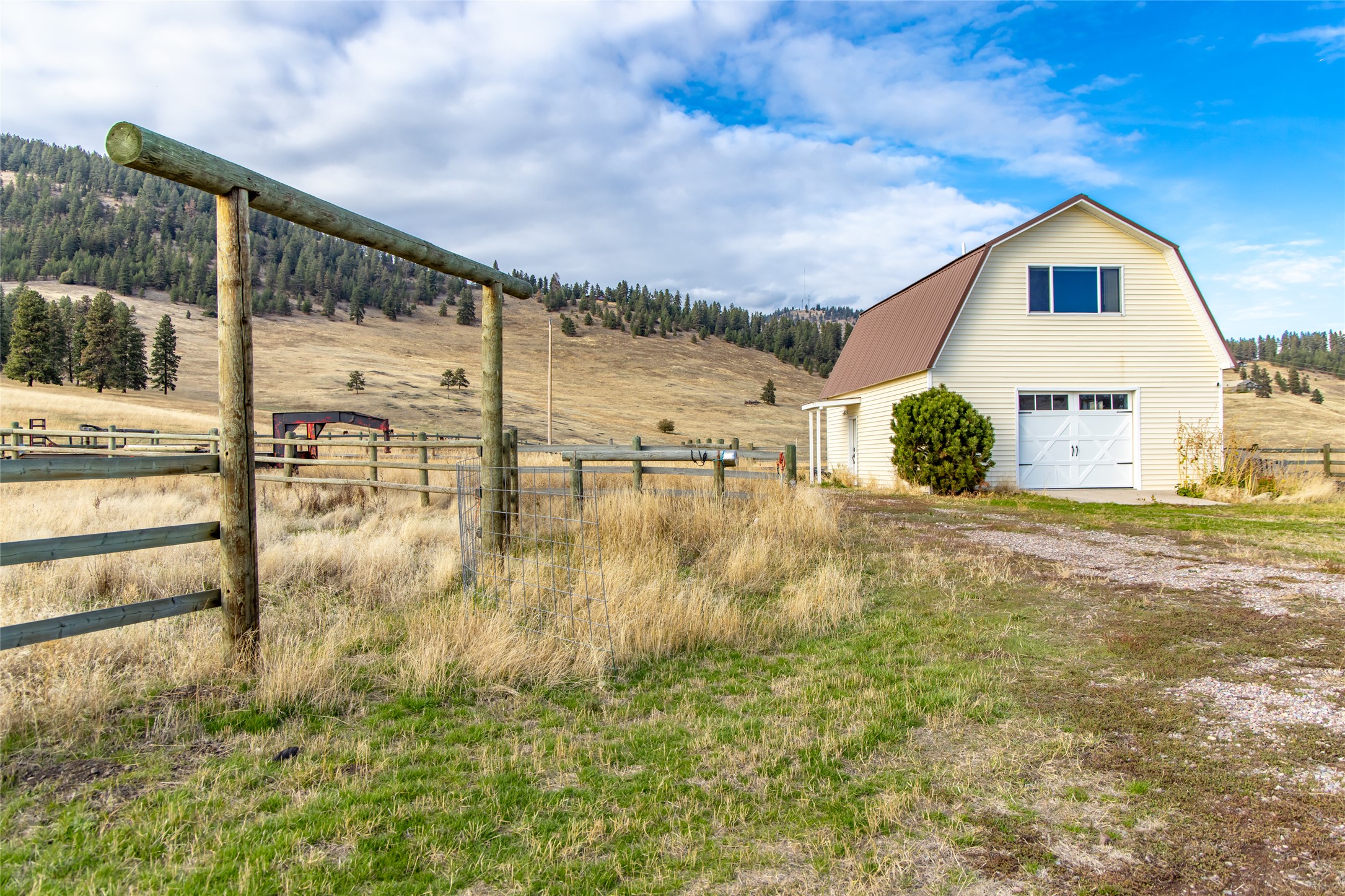 Polson, Montana 59860, United States, 6 Bedrooms Bedrooms, ,5 BathroomsBathrooms,Residential,Active,236796