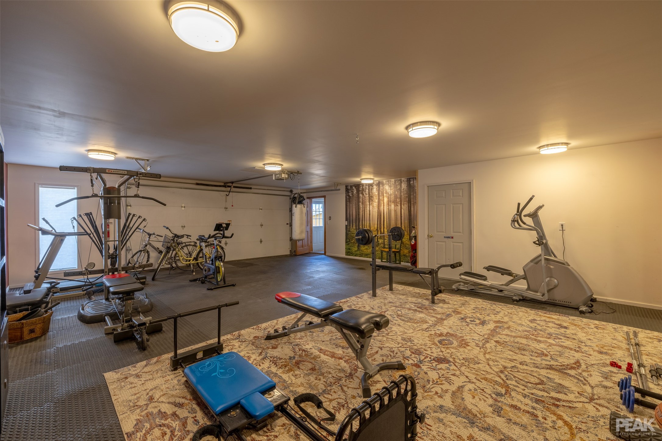 Helena, Montana 59602, United States, 5 Bedrooms Bedrooms, ,6 BathroomsBathrooms,Residential,Active,56938