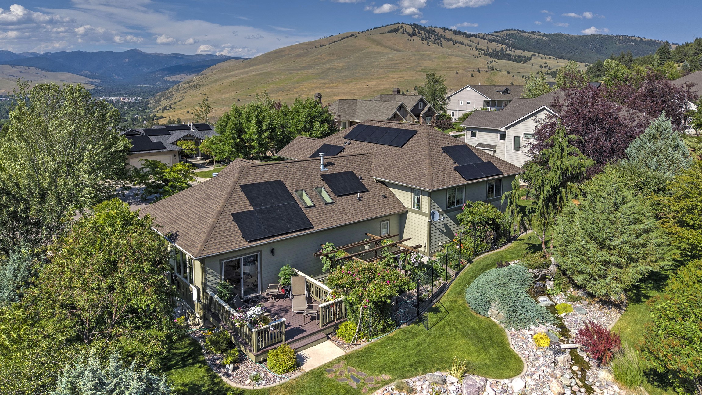 Missoula, Montana 59803, United States, 4 Bedrooms Bedrooms, ,4 BathroomsBathrooms,Residential,Active,170301