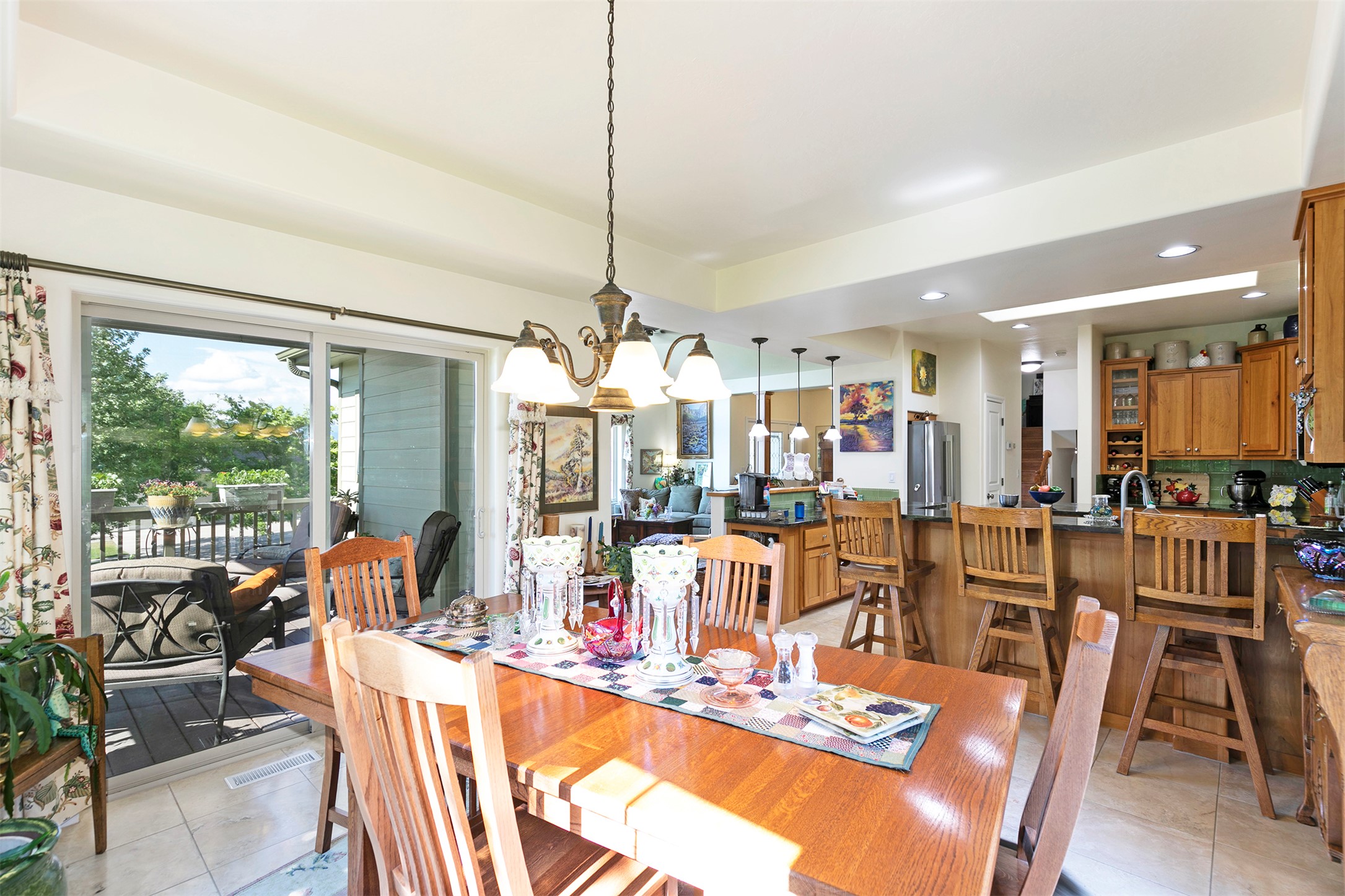 Missoula, Montana 59803, United States, 4 Bedrooms Bedrooms, ,4 BathroomsBathrooms,Residential,Active,170301