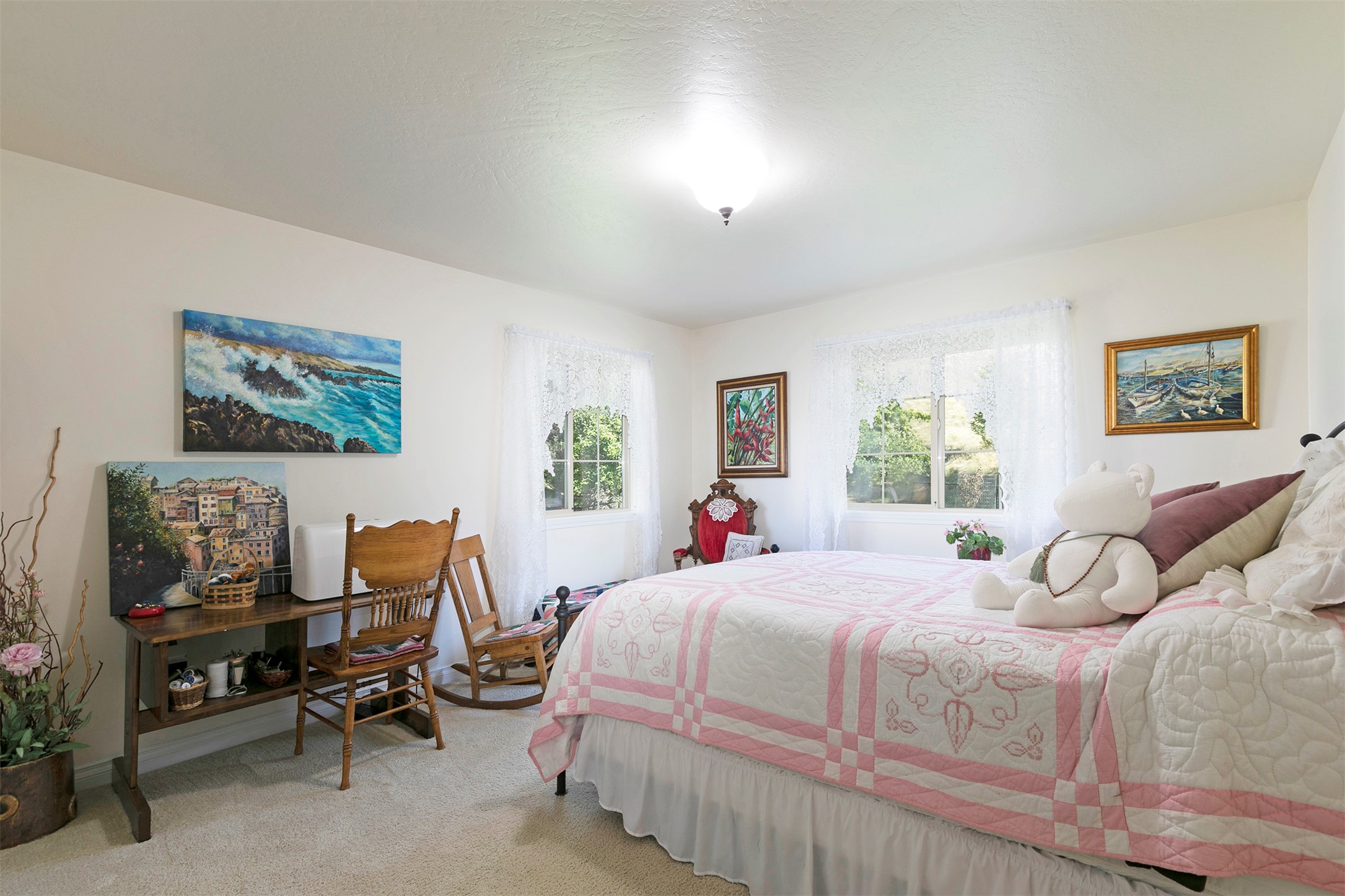 Missoula, Montana 59803, United States, 4 Bedrooms Bedrooms, ,4 BathroomsBathrooms,Residential,Active,170301