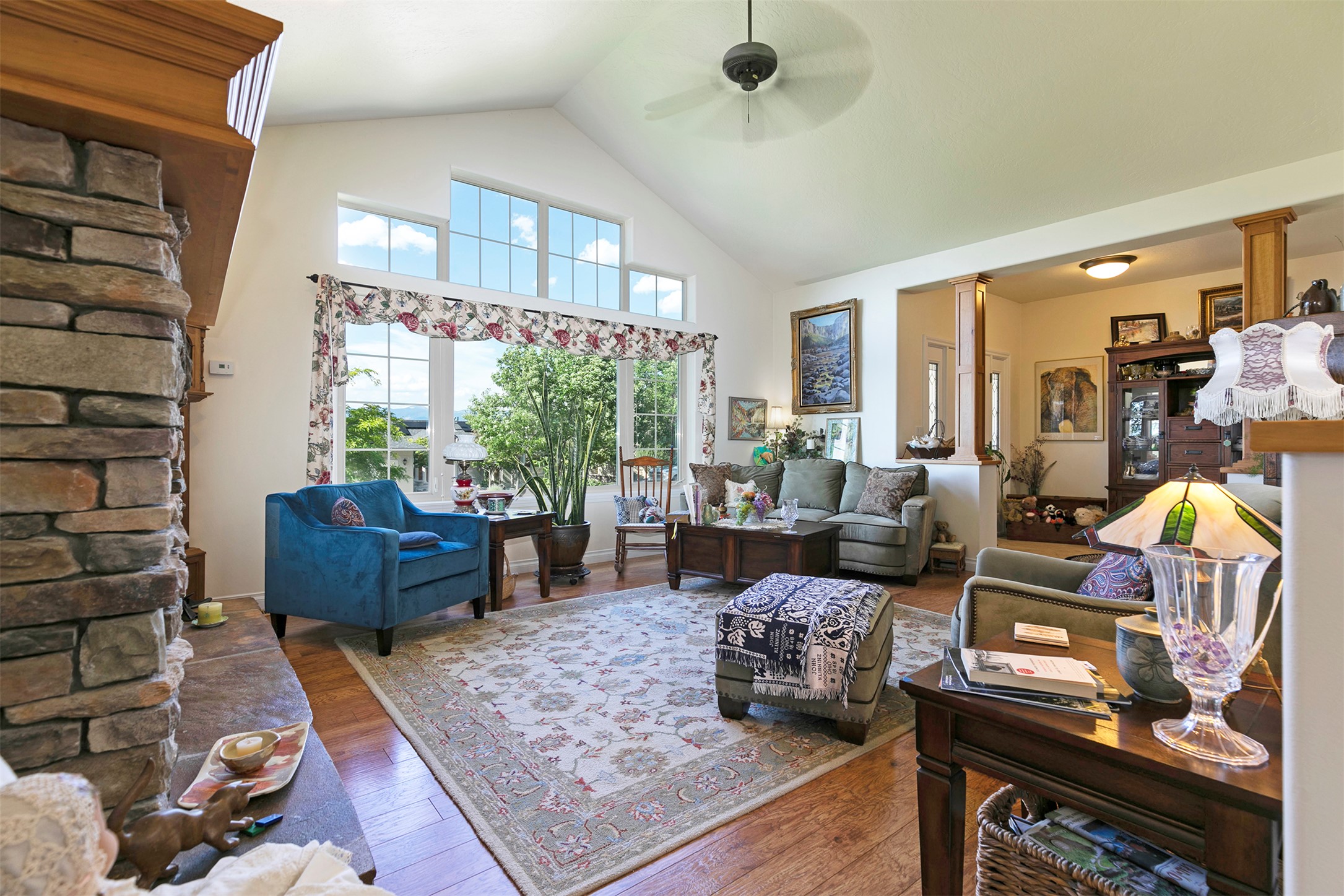 Missoula, Montana 59803, United States, 4 Bedrooms Bedrooms, ,4 BathroomsBathrooms,Residential,Active,170301