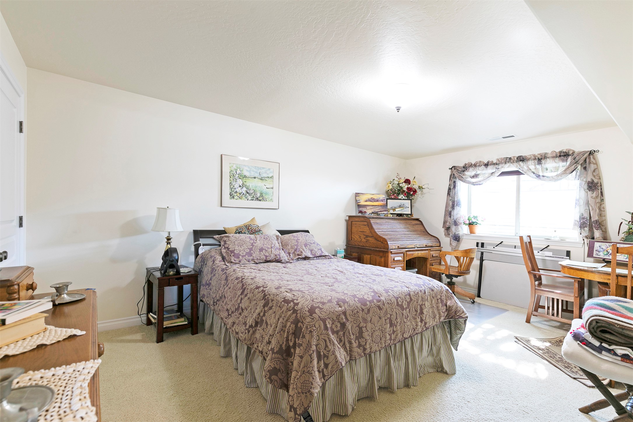 Missoula, Montana 59803, United States, 4 Bedrooms Bedrooms, ,4 BathroomsBathrooms,Residential,Active,170301