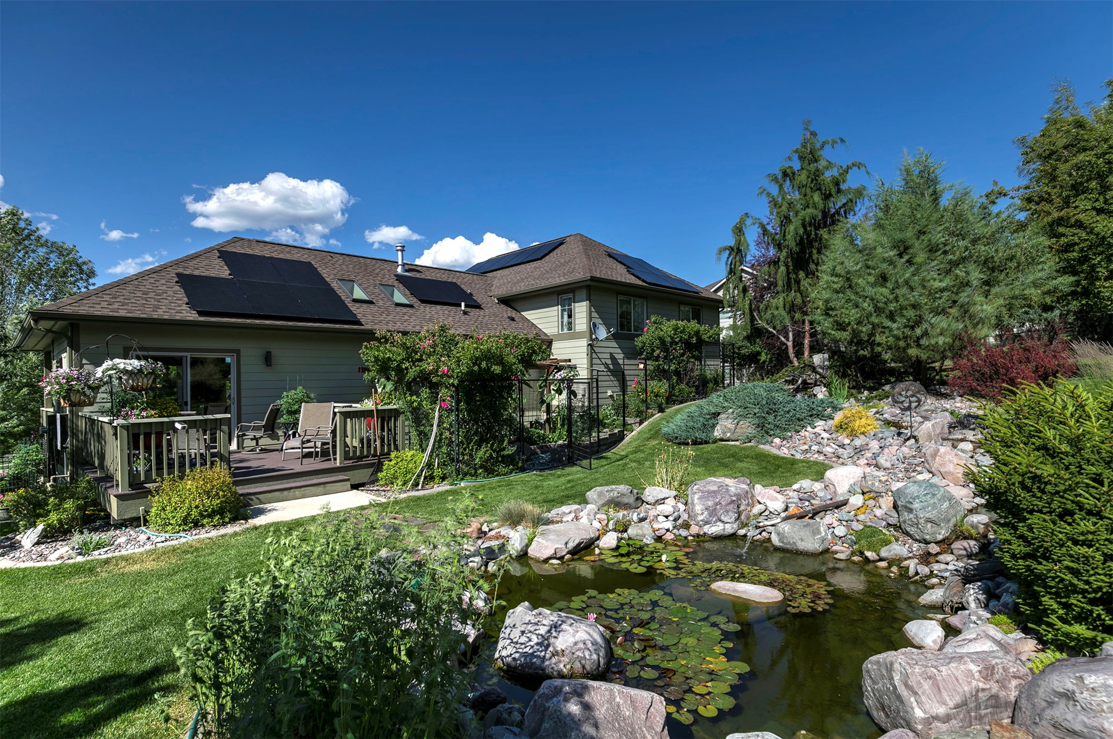 Missoula, Montana 59803, United States, 4 Bedrooms Bedrooms, ,4 BathroomsBathrooms,Residential,Active,170301