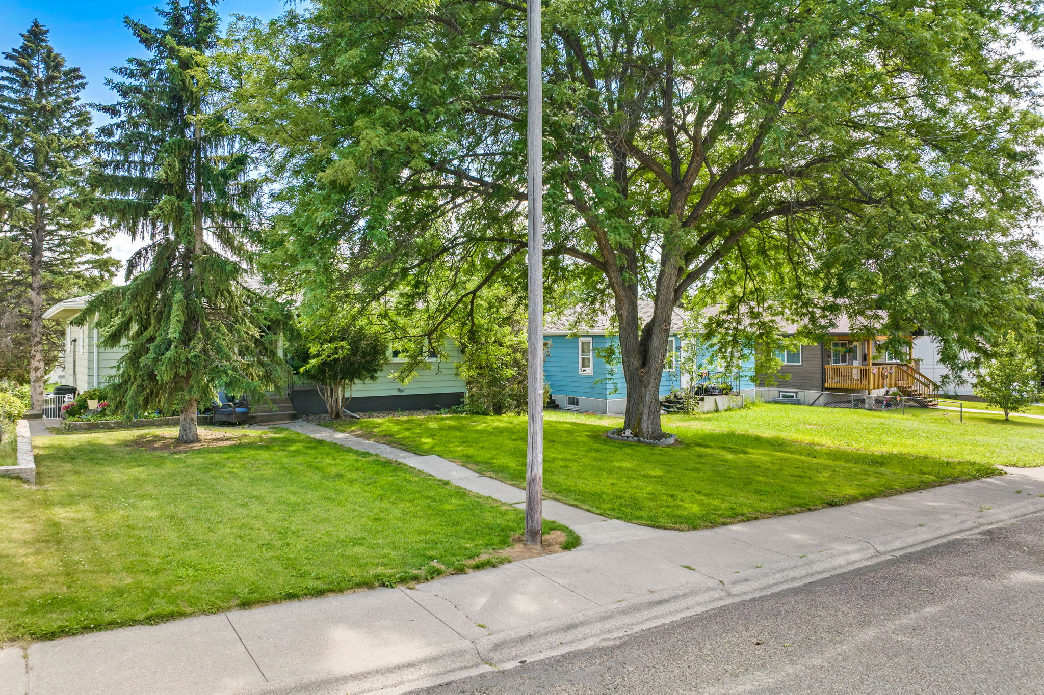 2116 6th Avenue S