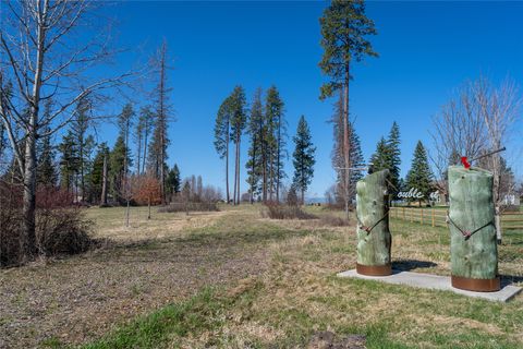 Photo of 100 Timber Axe Lane, Columbia Falls, MT 59912 (MLS # 30046857)