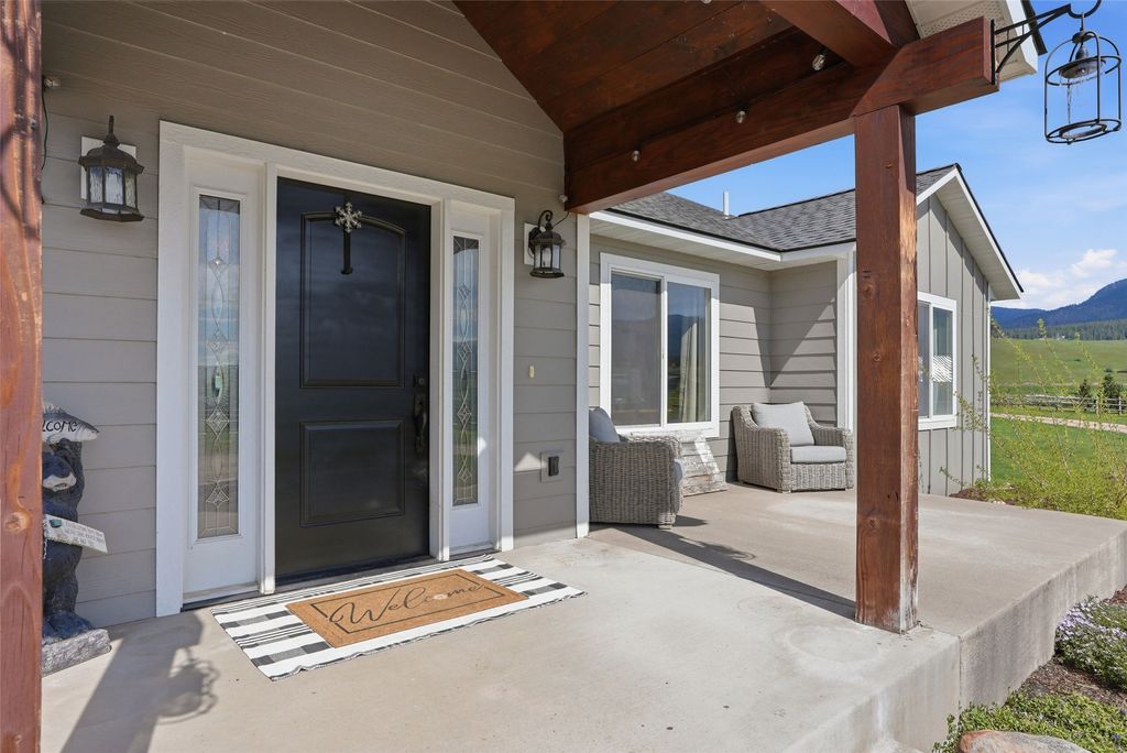 Photo of 16922 Scheffer Lane, Frenchtown, MT 59834 (MLS # 30069625)