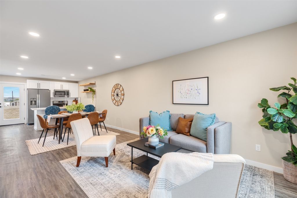 Photo of 2500/2502 Castle Pines Drive, Great Falls, MT 59405 (MLS # 30063740)