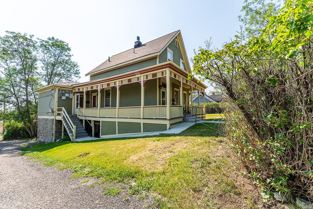 Photo of 407 Madison Avenue, Helena, MT 59601 (MLS # 30075490)
