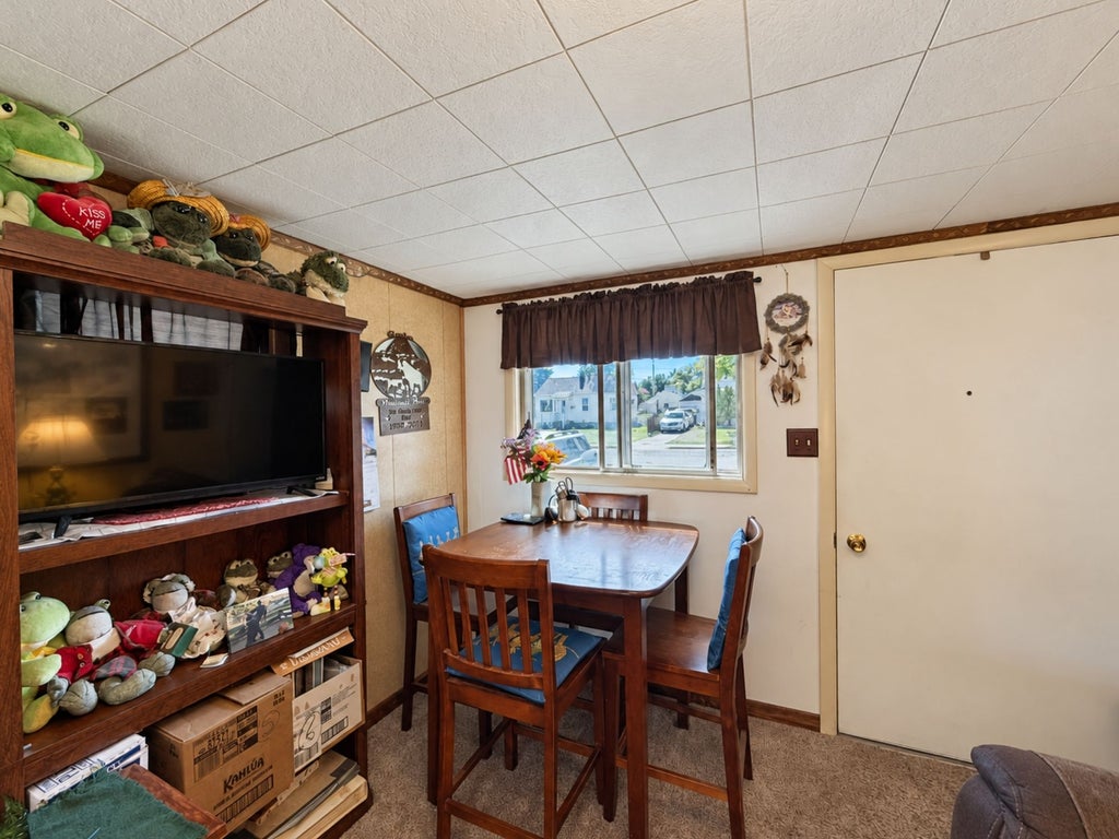 Photo of 909 1st Avenue NW, Great Falls, MT 59404 (MLS # 30078943)