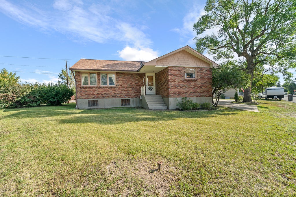 Photo of 102 E Groschell Street, East Helena, MT 59635 (MLS # 30074666)