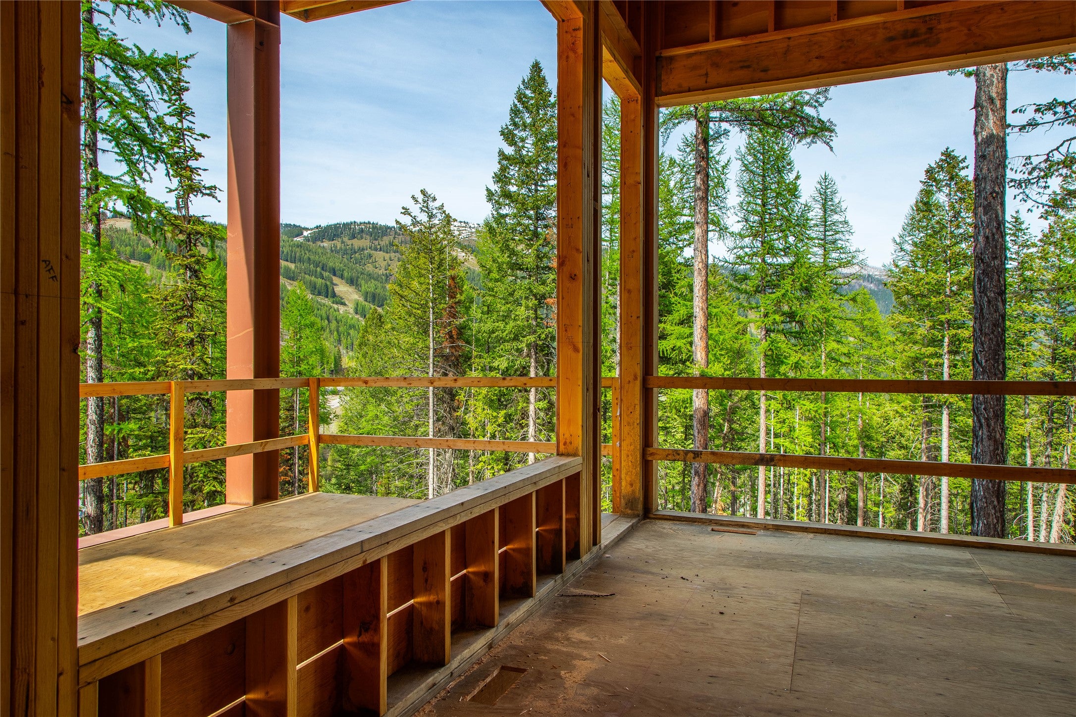 1054 Elk Camp Loop