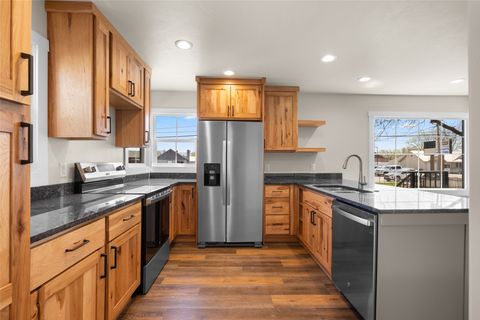 Tiny photo for 10 S Meridian Road, Kalispell, MT 59901 (MLS # 30062000)