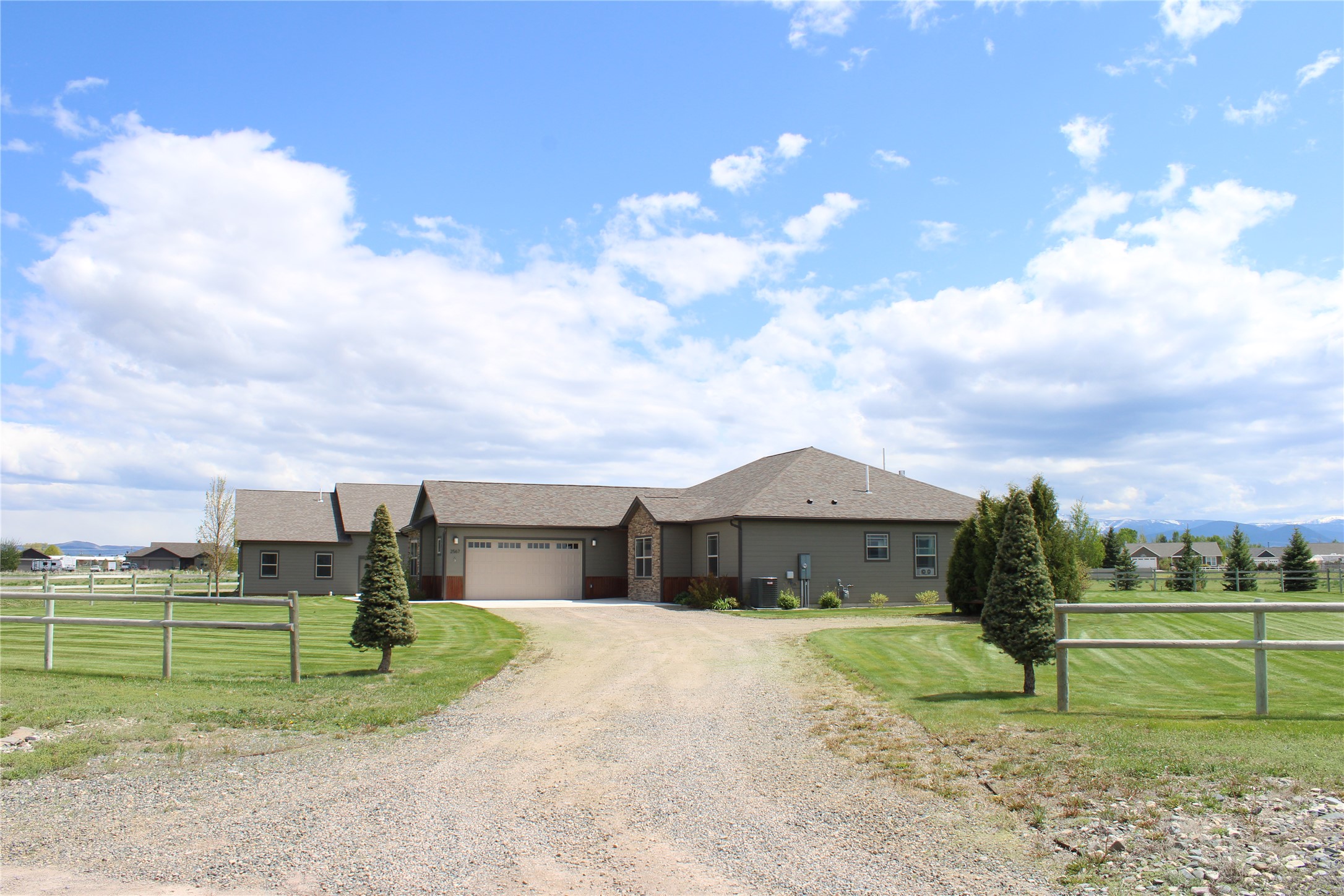 2567 Reardon Road