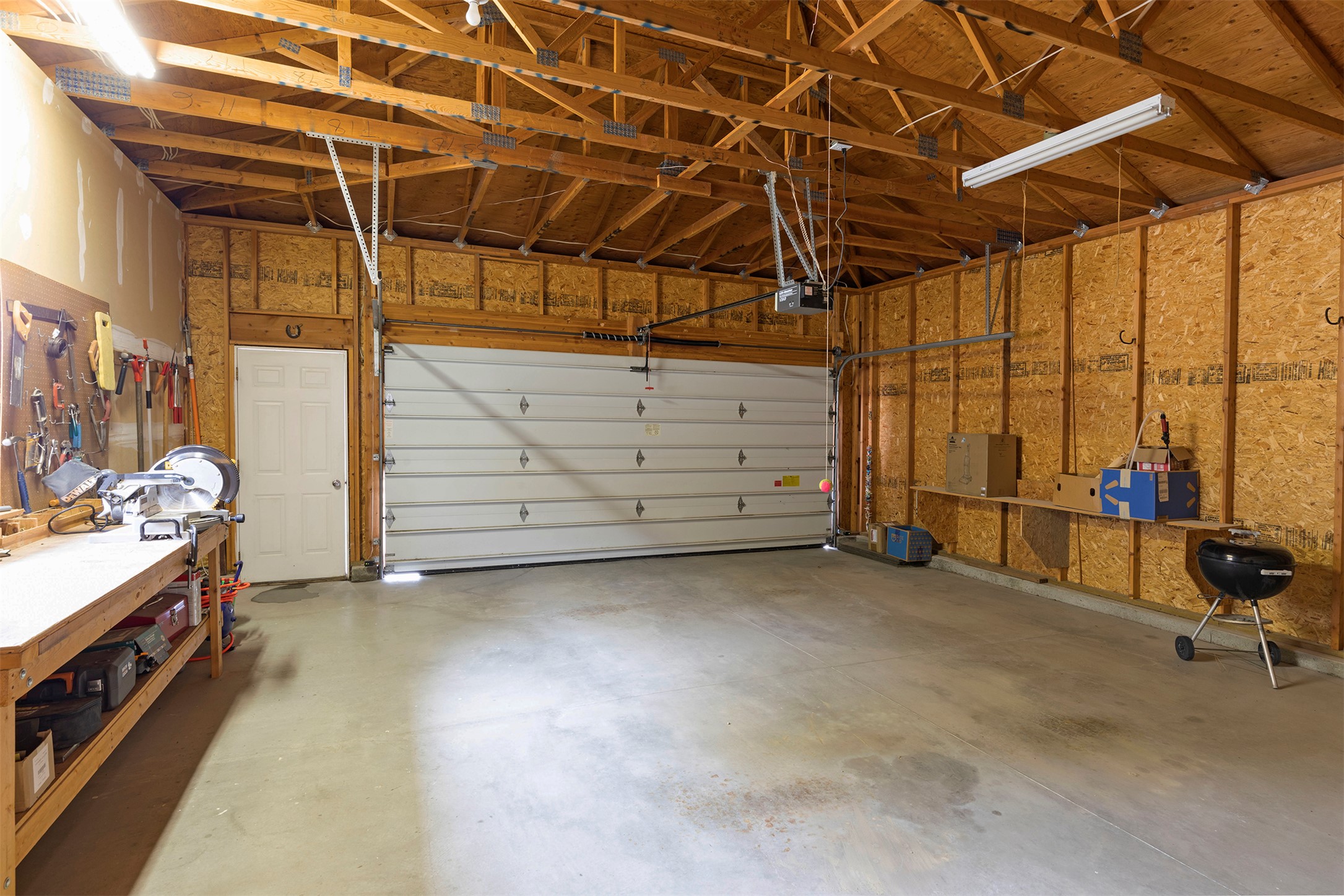 Stevensville, Montana 59870, United States, 4 Bedrooms Bedrooms, ,3 BathroomsBathrooms,Residential,Active,98599