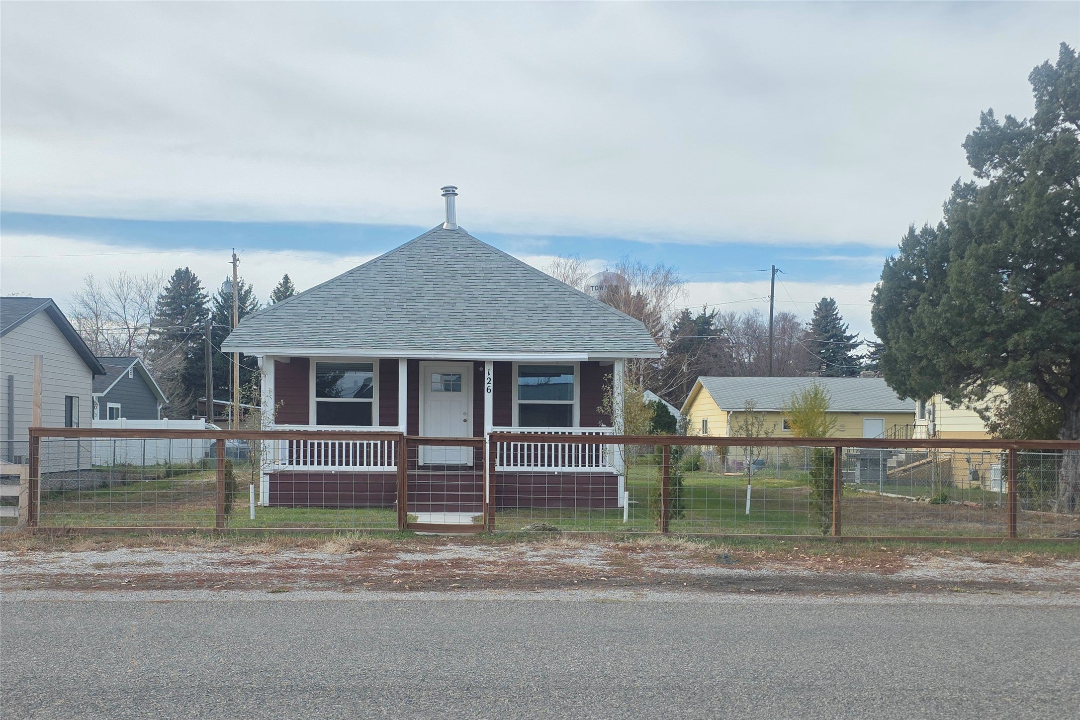 126 S Maple Street