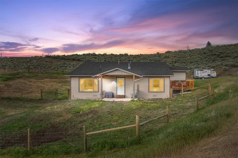 688 Black Horse Trail Stevensville MT 59870