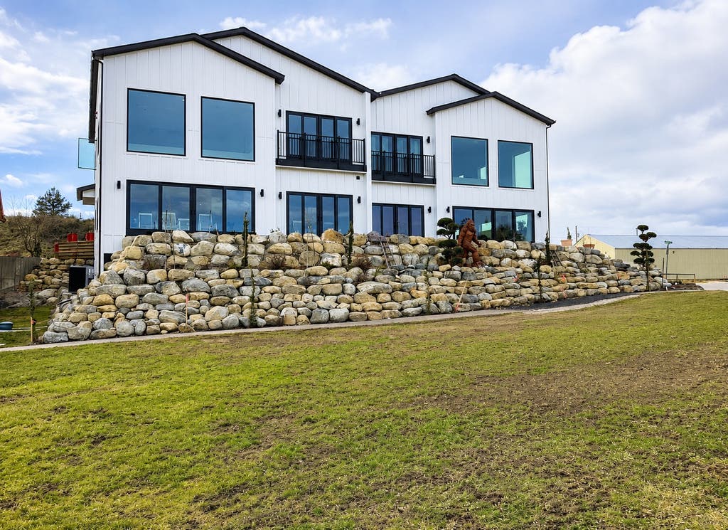 Photo of 229 Shawnee Lane, Polson, MT 59860 (MLS # 30077242)