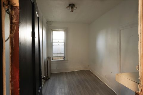 Tiny photo for 24 1st Avenue W, Kalispell, MT 59901 (MLS # 30057664)