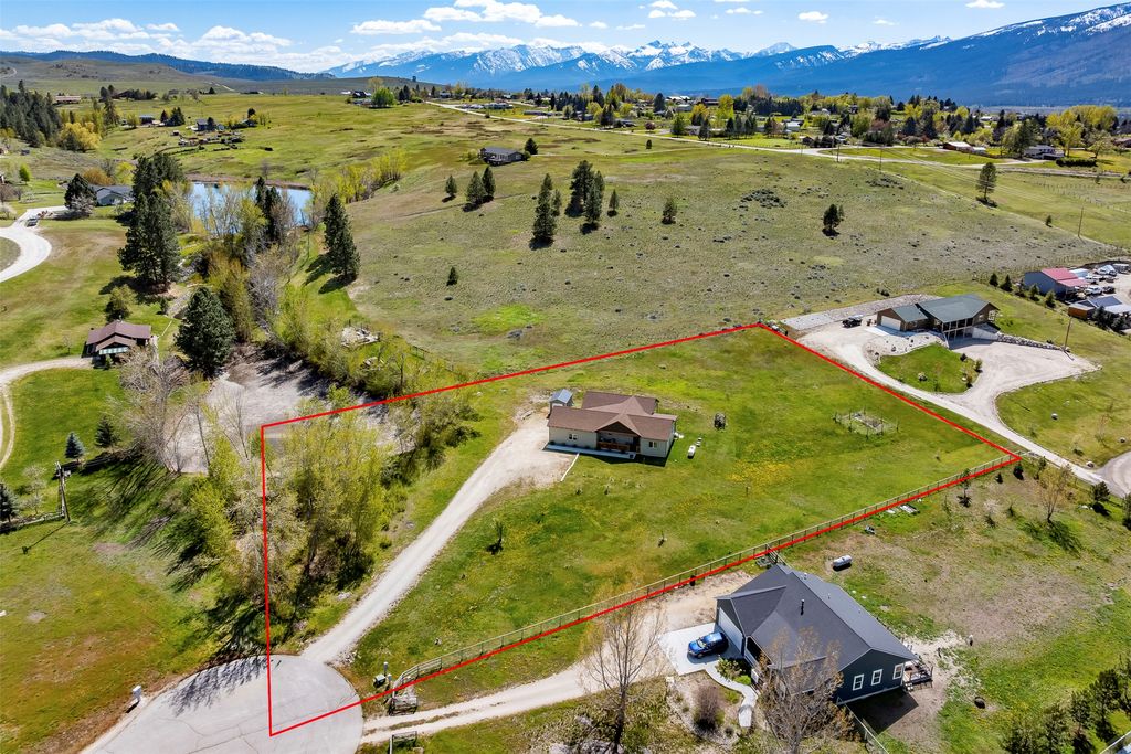 Photo of 846 Tay Circle, Hamilton, MT 59840 (MLS # 30070154)