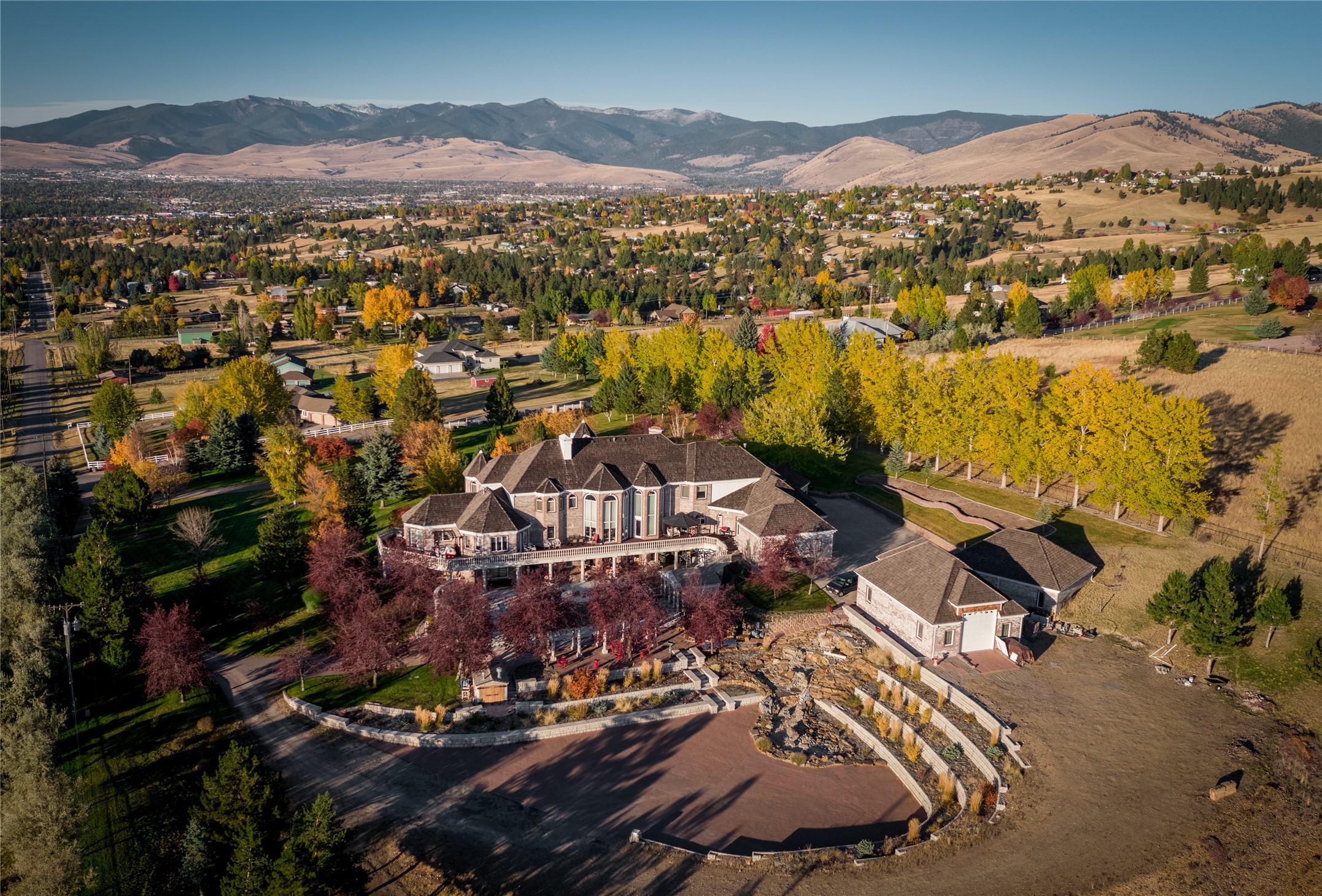 3495 Loraine Drive
