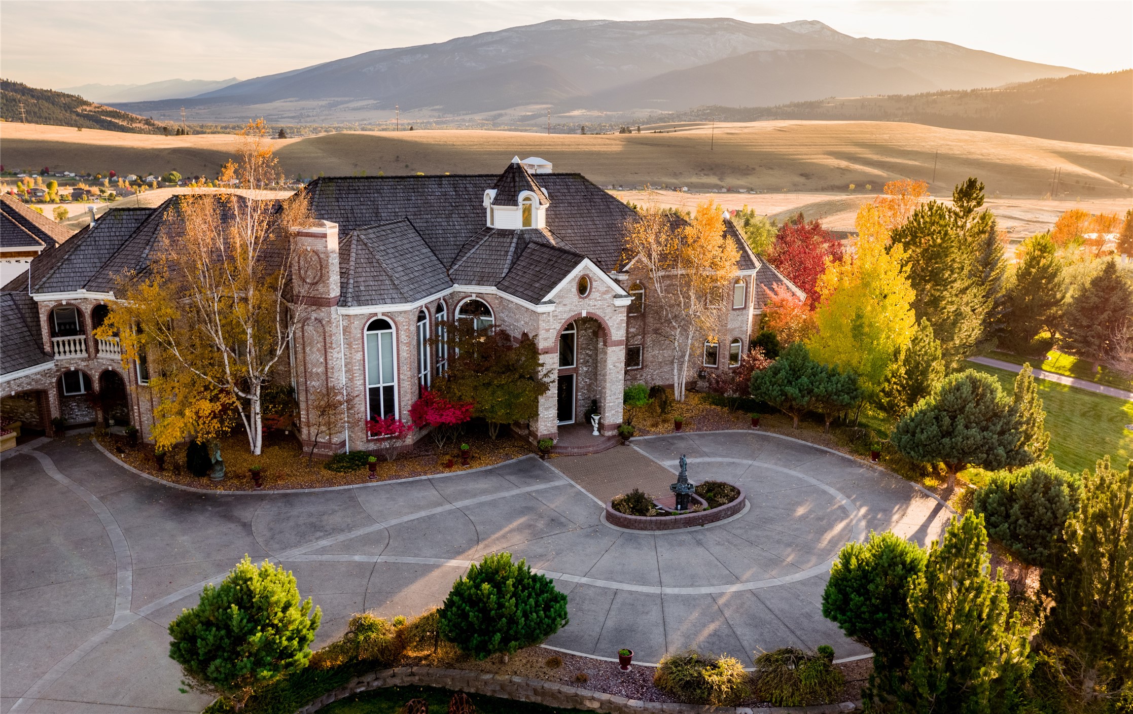3495 Loraine Drive