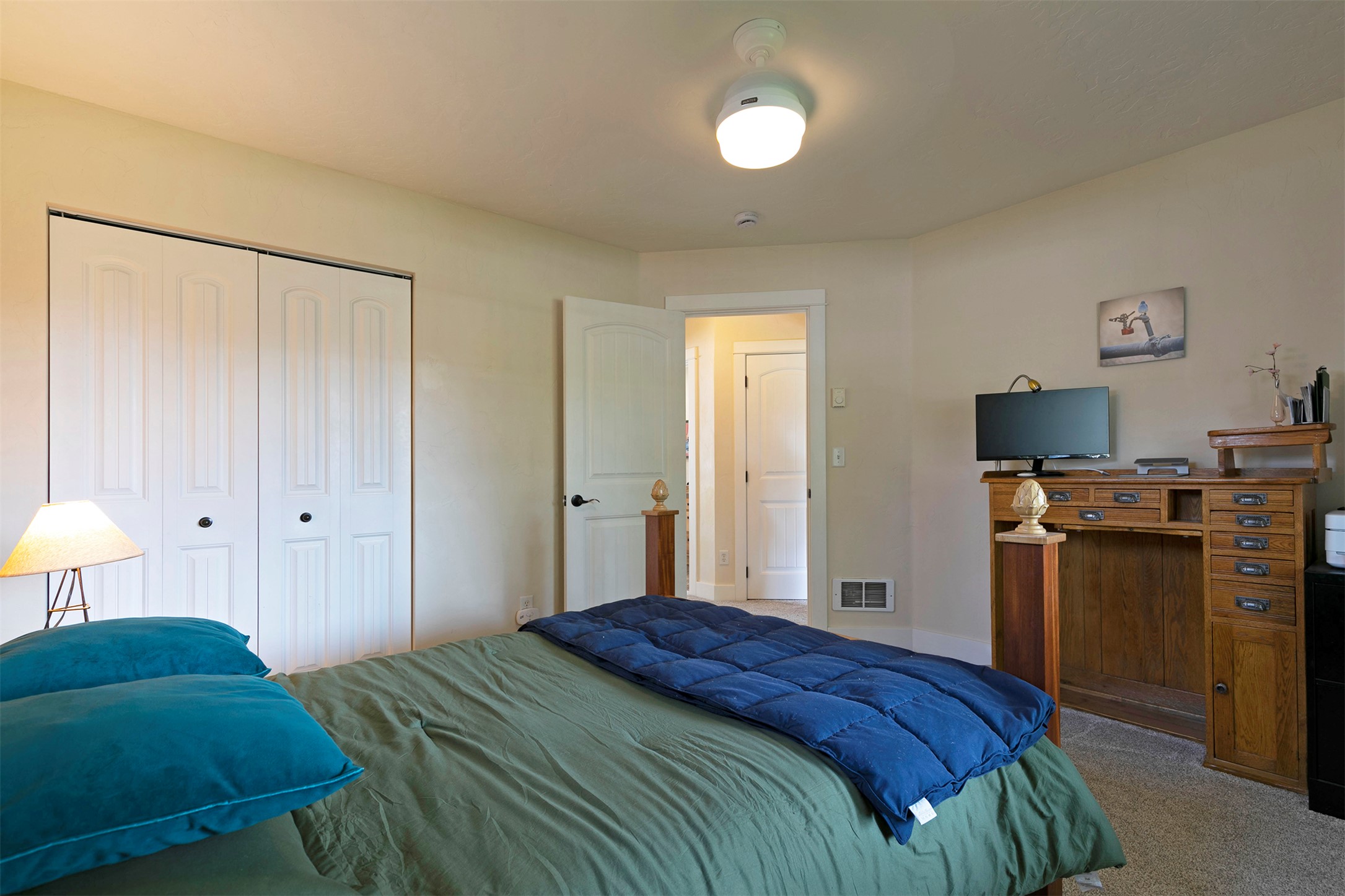 Hamilton, Montana 59840, United States, 2 Bedrooms Bedrooms, ,1 BathroomBathrooms,Residential,Active,231349