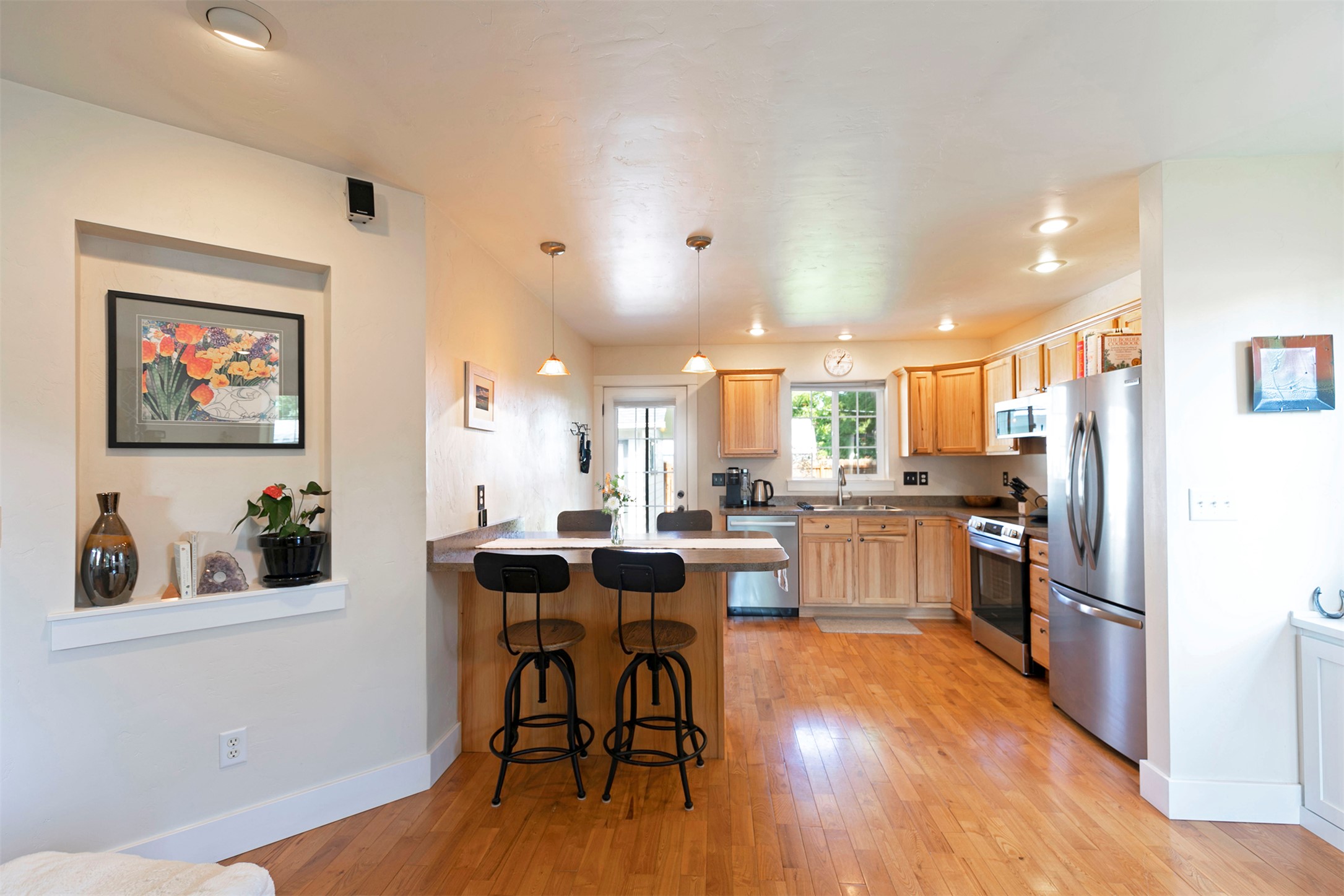 Hamilton, Montana 59840, United States, 2 Bedrooms Bedrooms, ,1 BathroomBathrooms,Residential,Active,231349