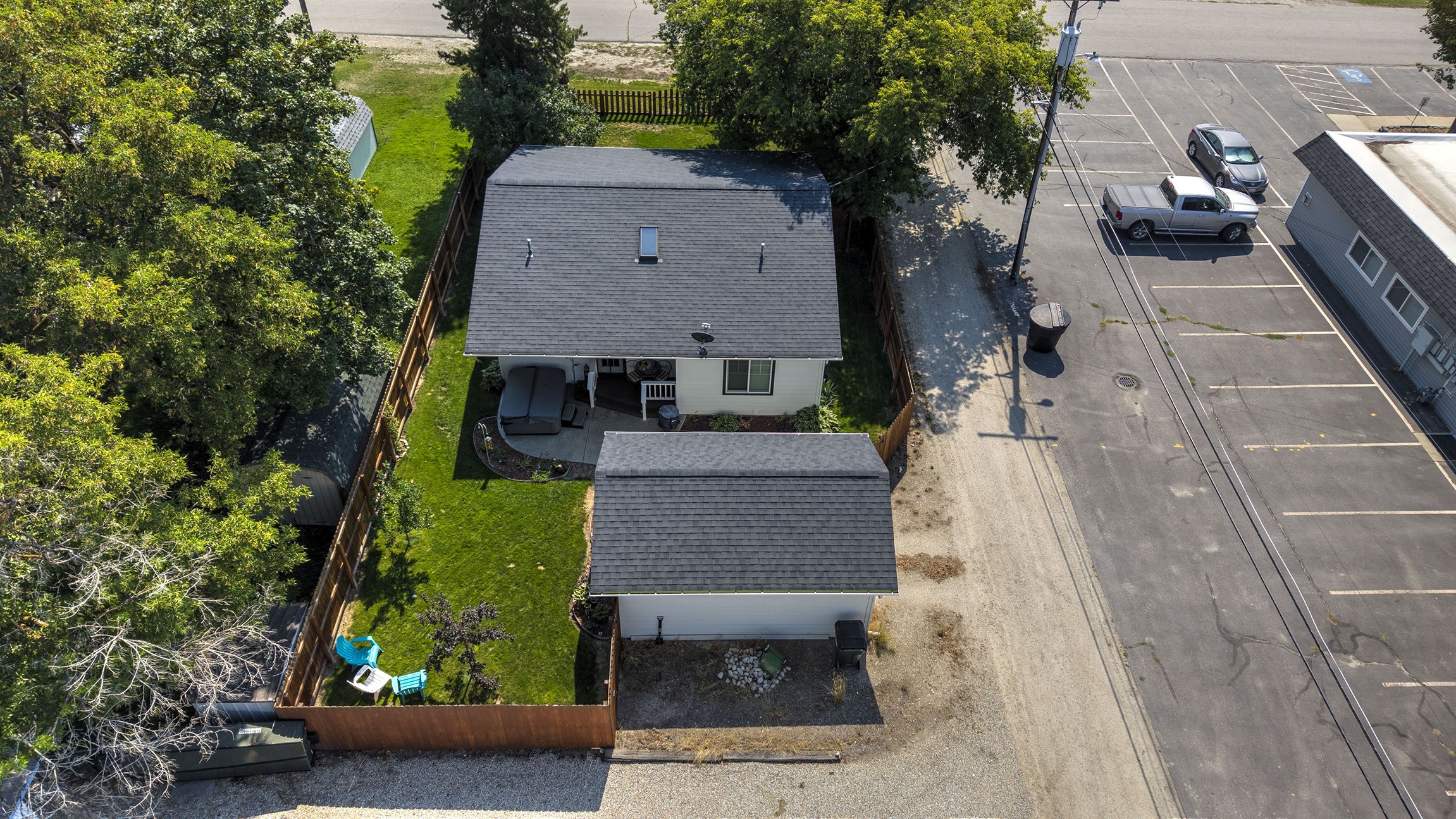 Hamilton, Montana 59840, United States, 2 Bedrooms Bedrooms, ,1 BathroomBathrooms,Residential,Active,231349