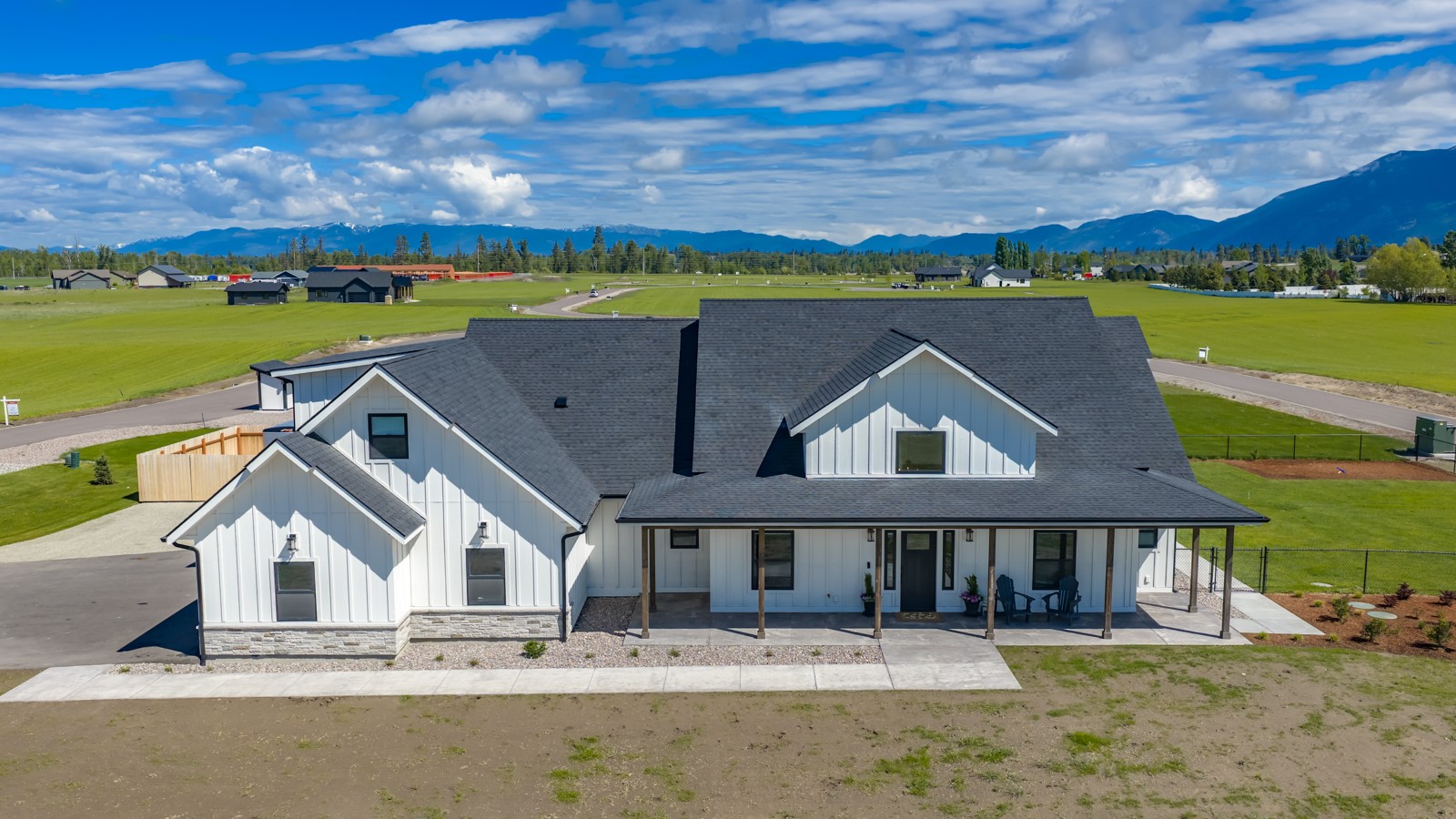 415 Charlotte Peak Drive