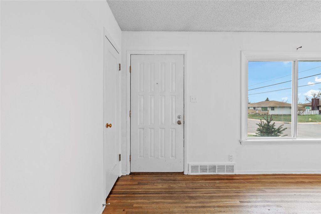 Photo of 3656 4th Avenue S, Great Falls, MT 59405 (MLS # 30068904)