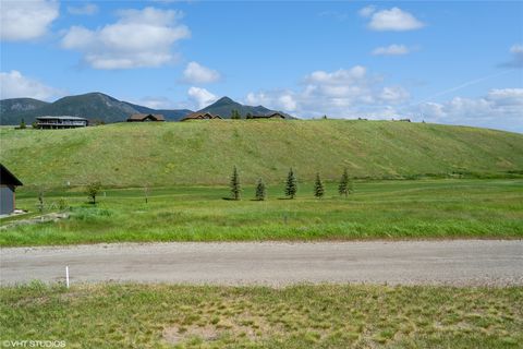 241 Peltier Place Eureka MT 59917