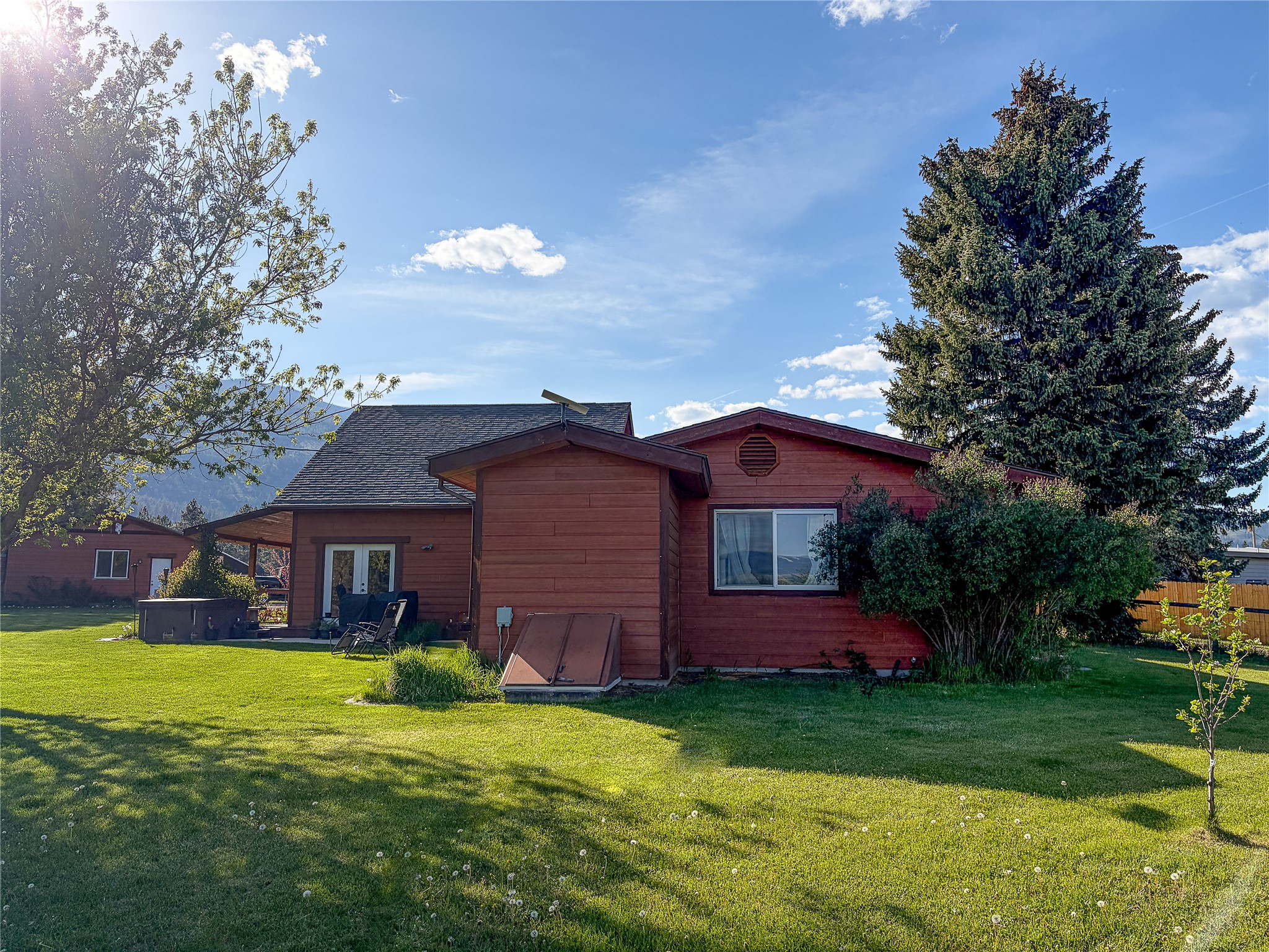 20555 Old US Hwy 93