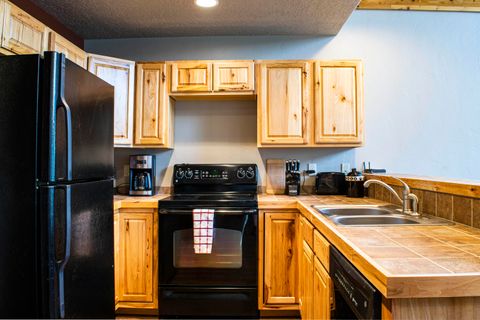 Tiny photo for 171 Carpenter Lane, Eureka, MT 59917 (MLS # 30068500)