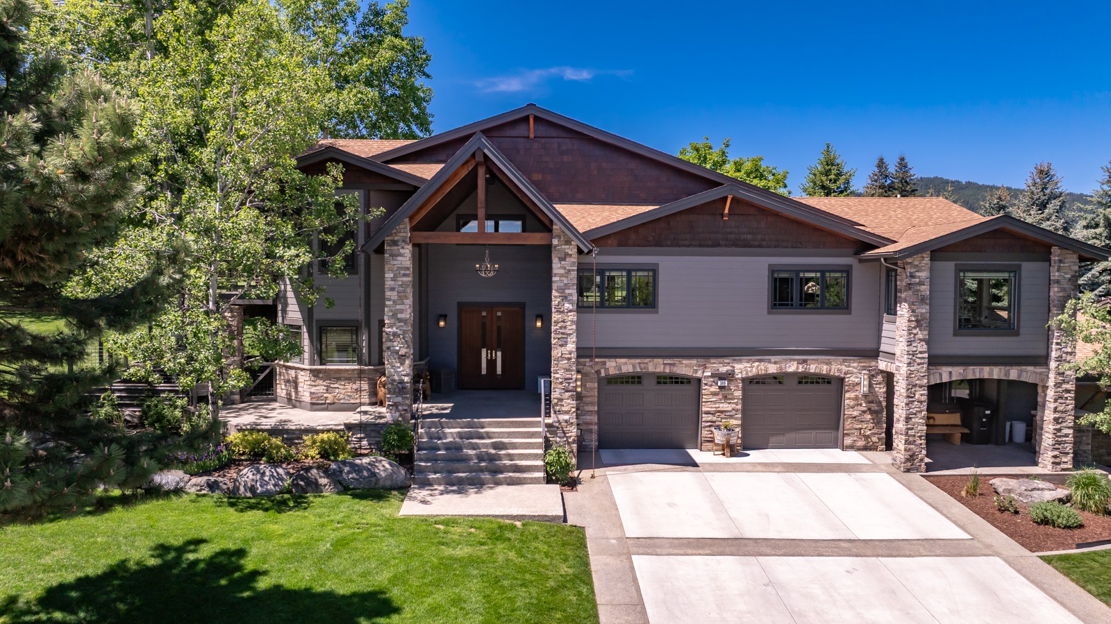 309 Fairway Drive