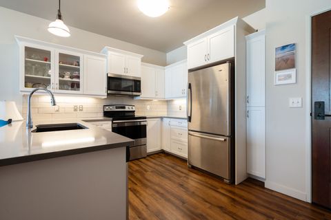 Photo of 100 Woodlands Way #S405, Kalispell, MT 59901 (MLS # 30056624)