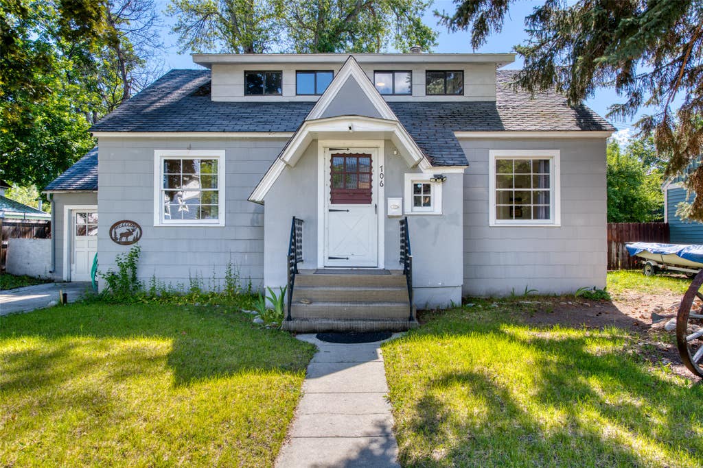 Photo of 706 S 5th Street, Hamilton, MT 59840 (MLS # 30073648)