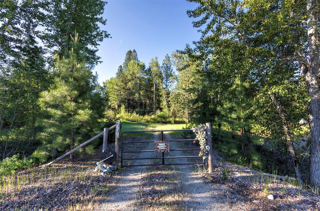 Photo of 279 Conner Cutoff Road, Conner, MT 59827 (MLS # 30039161)