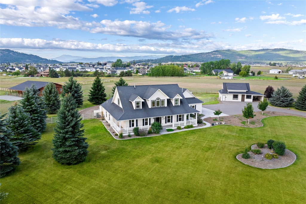 Photo of 1280 Quarter Horse Lane, Kalispell, MT 59901 (MLS # 30079901)