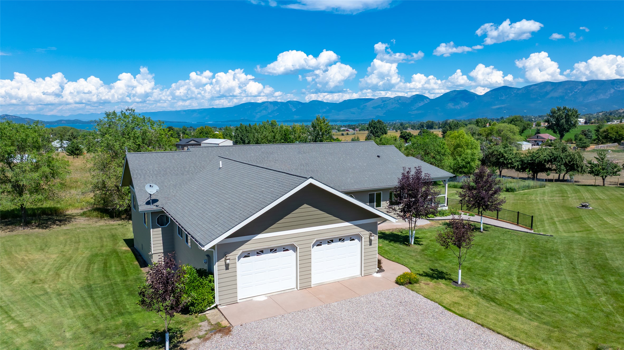 39120 Lakeview Lane