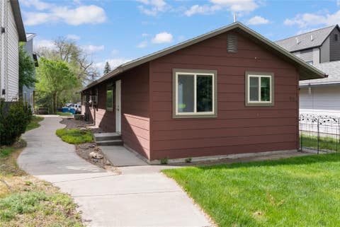 Photo of 915 Charlo Street, Missoula, MT 59802 (MLS # 30070906)